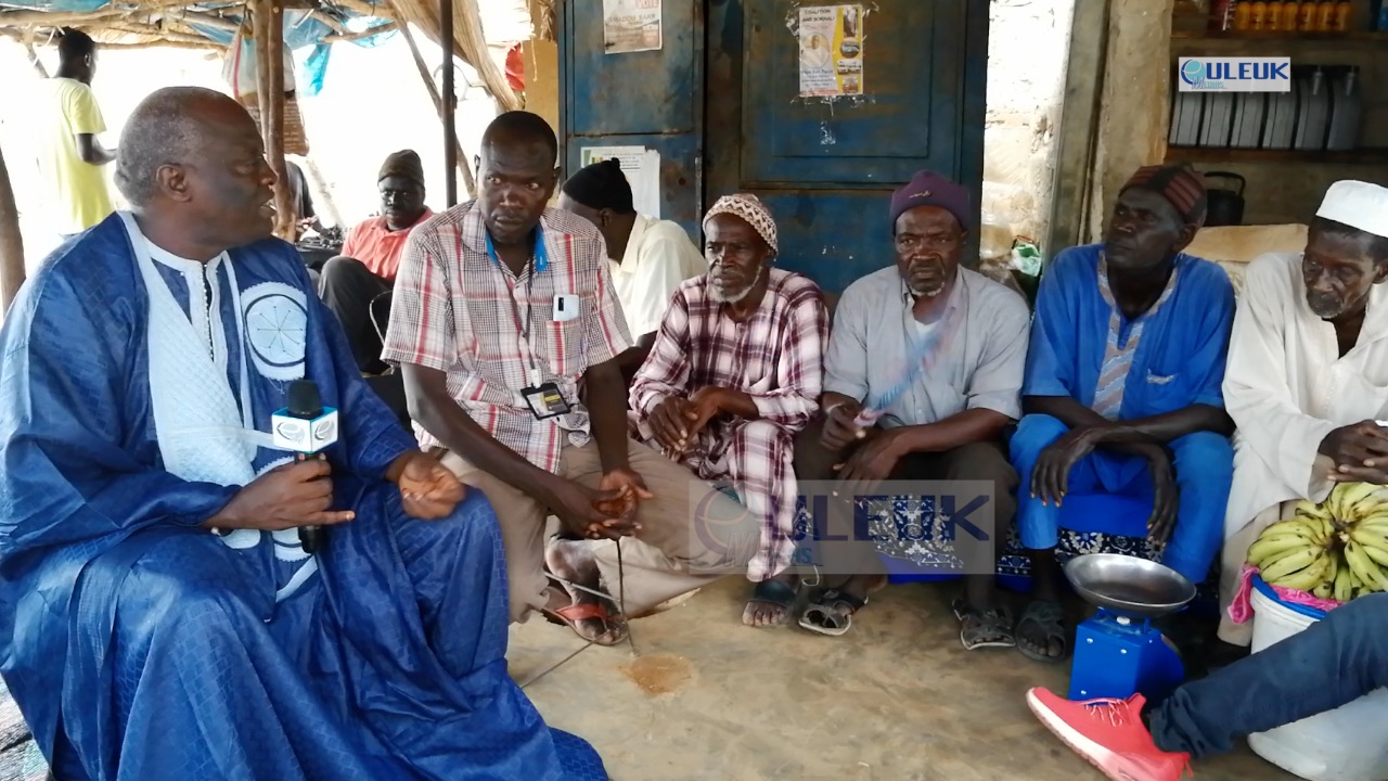 (VIDEO) Amadou Bakhao DIAW offre  200 000 à la gare routière de Rd-Toll pour la construction de  ……
