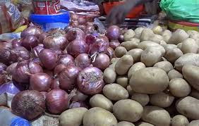 Tabaski 2024 : le Kg de la pomme de terre passe de 800 à 600 FCFA, l’oignon de 1200 à 500 FCFA
