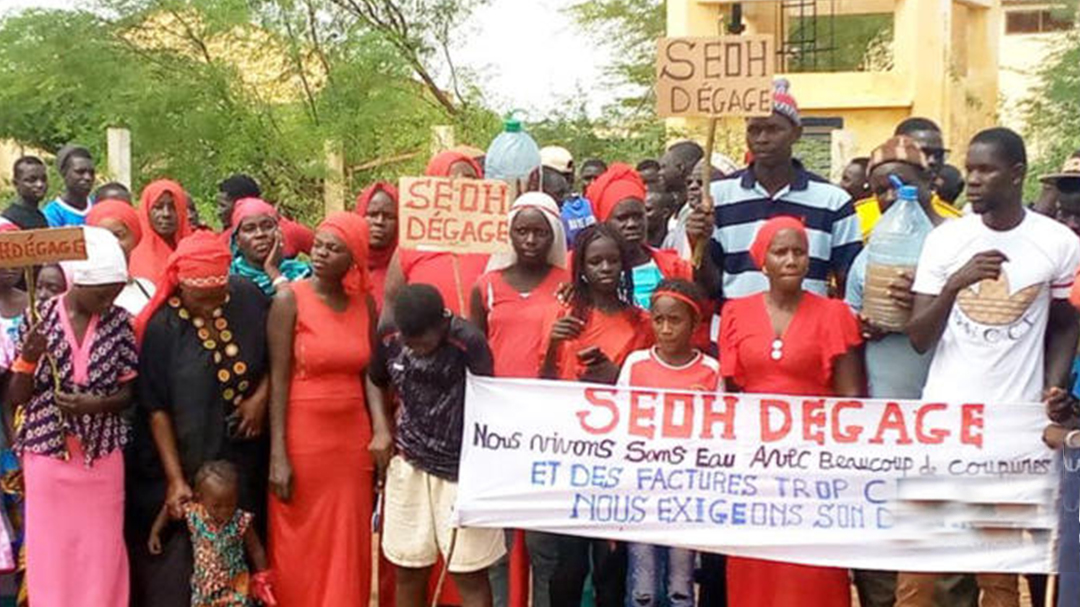 Diama: un collectif marche pour dénoncer la mauvaise qualité de l’eau et la hausse des factures