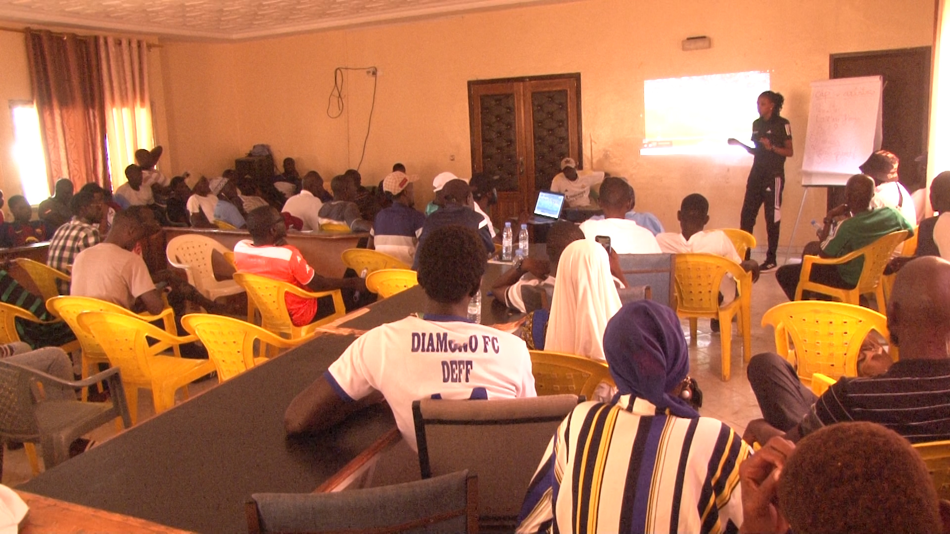 00353.MTS.00_00_11_16.Still001