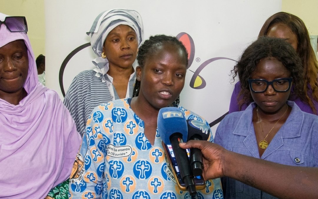 Hygiène menstruelle : Richard-Toll, DEBOMA sensibilise et accompagne les jeunes filles avec des kits et des ateliers d’autonomisation